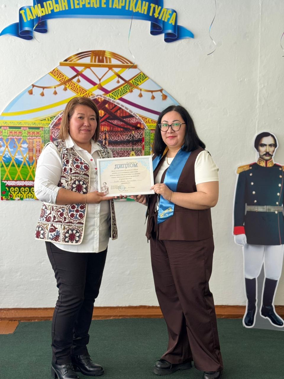 photo 5296344088368058703 y